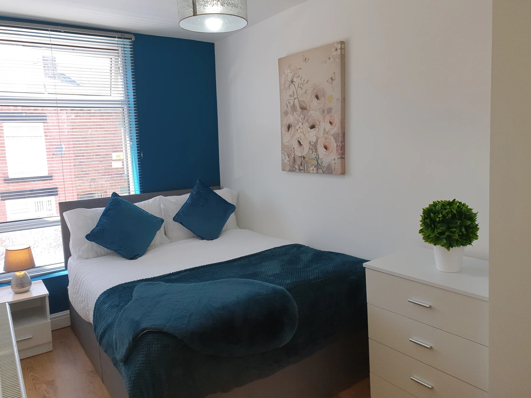Finished shared-house bedroom operated by Dream Work Property